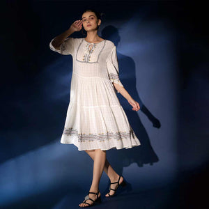 Saint Womens White Viscose Check Dobby Knee-Length Dress