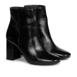Saint Graziella Black Crackle Patent Leather Ankle Boots