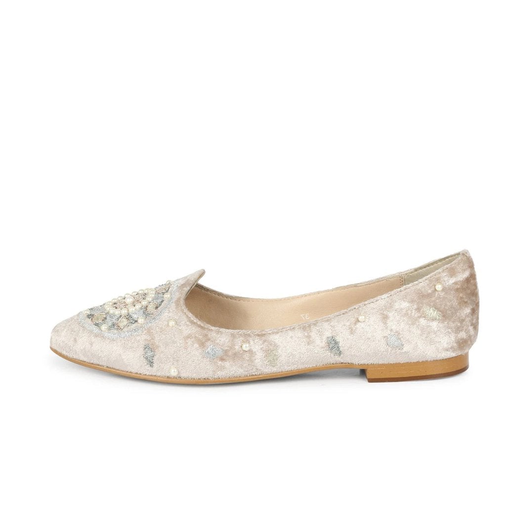 Saint Morwenna Hand Embroider Beige Ballerina