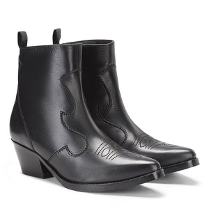 Saint Fausta Black Stitched Leather handcrafted Ankle Boots