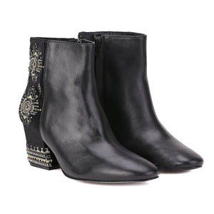 Saint Savina Black Leather Ankle Boot - SaintG