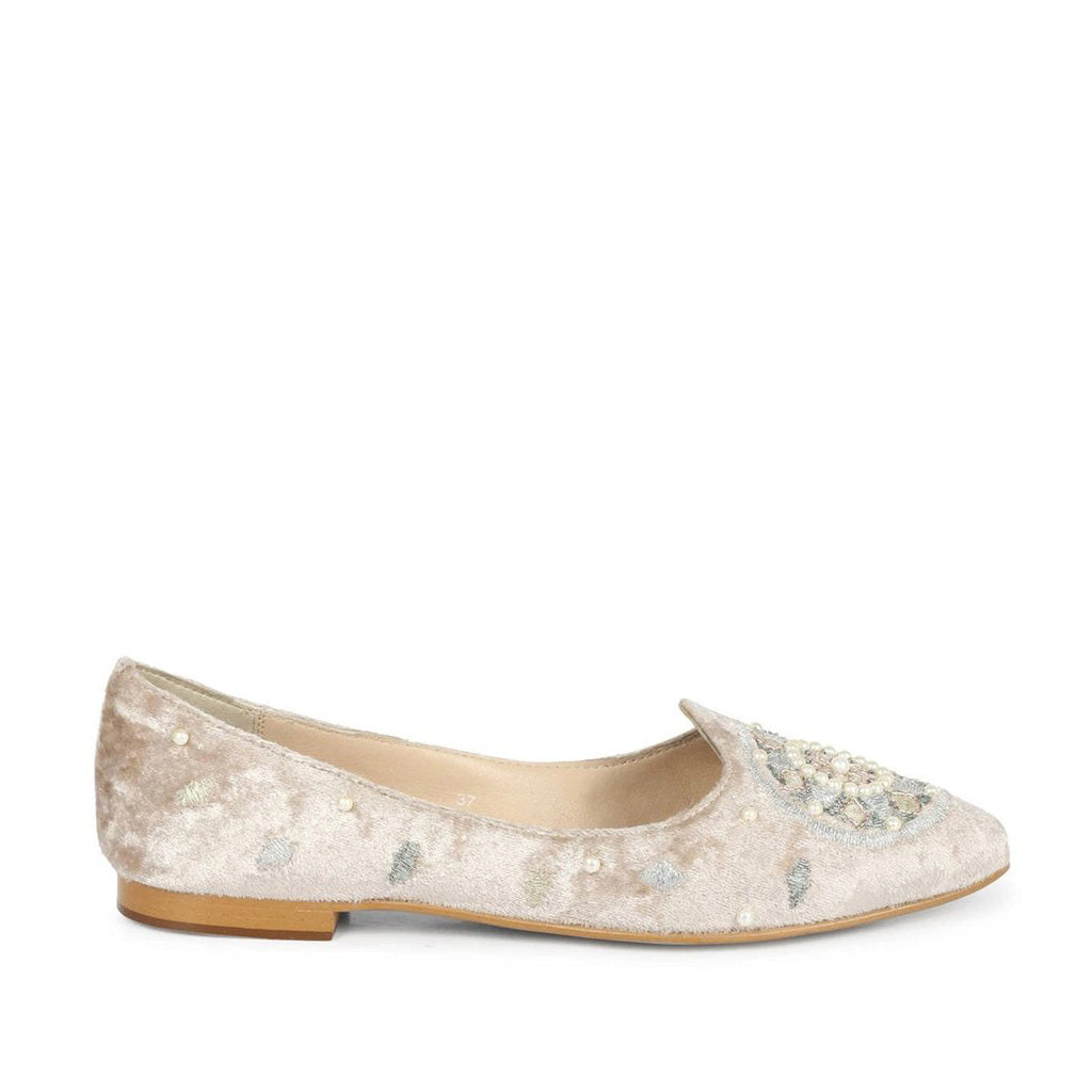 Saint Morwenna Hand Embroider Beige Ballerina